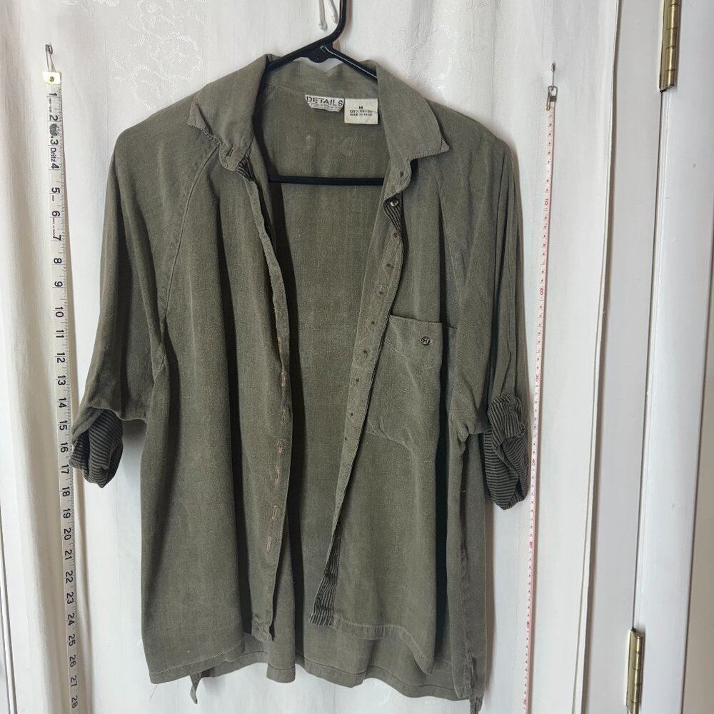 Vintage Details Women's Shirt